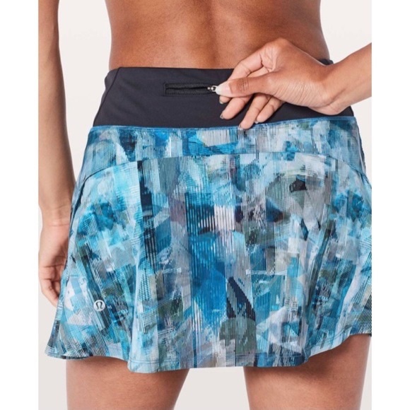 Lululemon Play off the Pleats Skirt/Skort - Picture 2 of 6